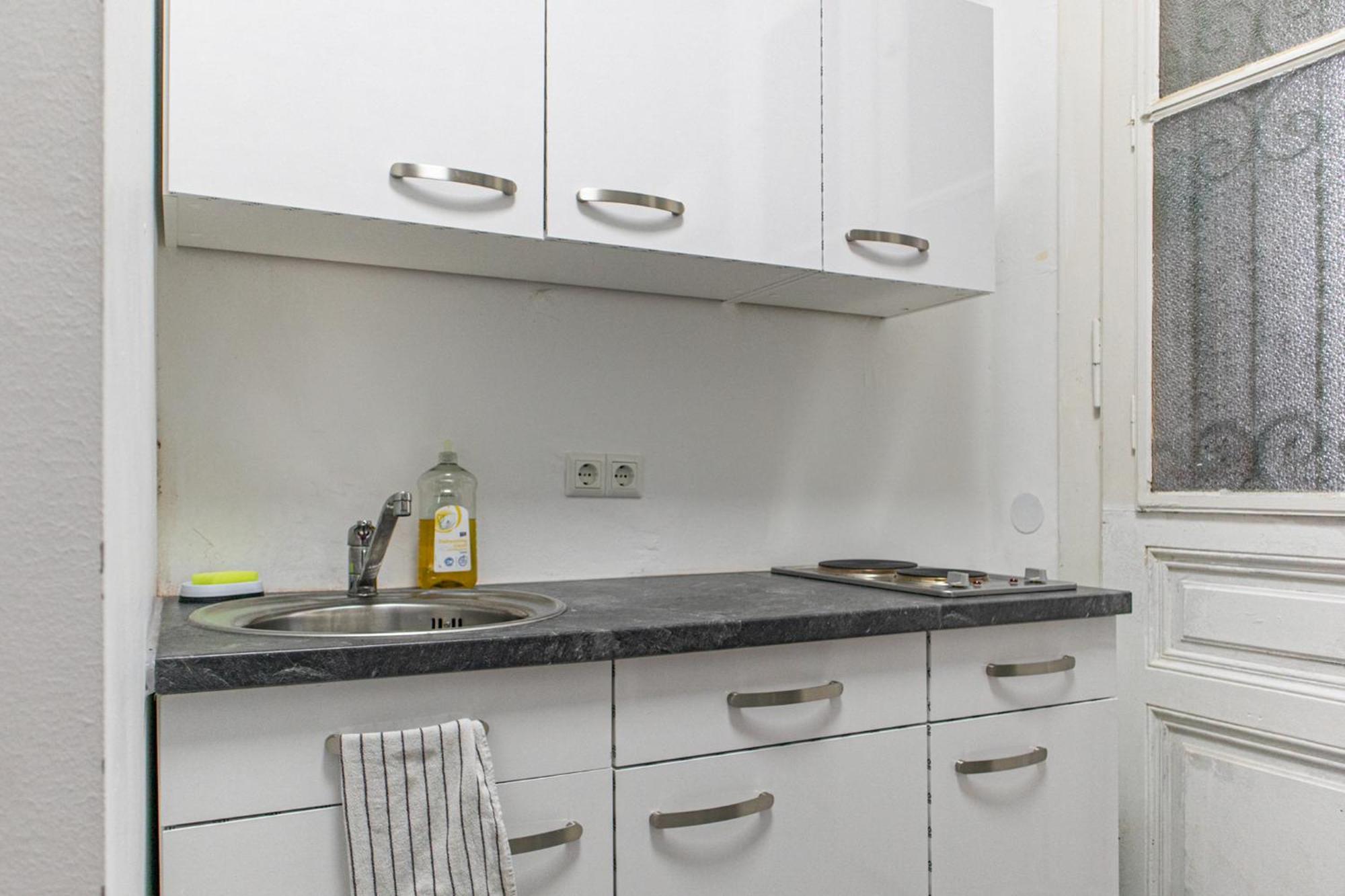 Budget City Stay - Near Wiener Stadthalle Ideal For Longstays ภายนอก รูปภาพ